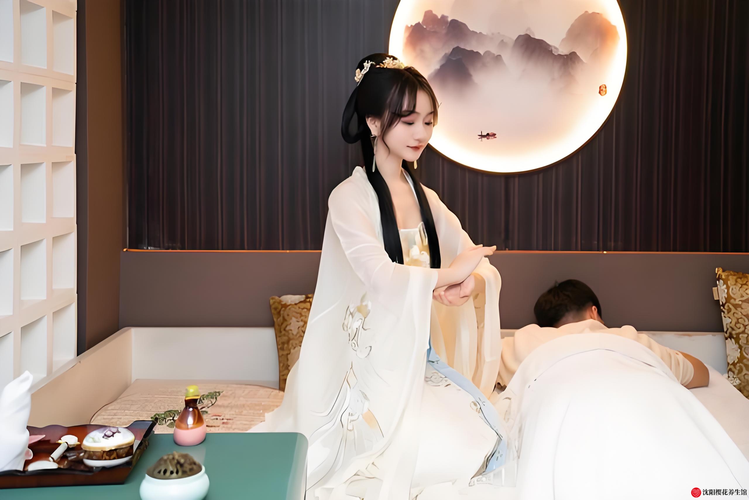 前晚去沈阳减压养生实体店，按的很好，服务很好